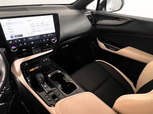 Used 2022 Lexus NX 350 AWD w/ Premium Package image 28