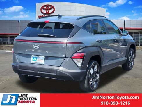 Used 2025 Hyundai Kona SEL AWD/4WD image 7