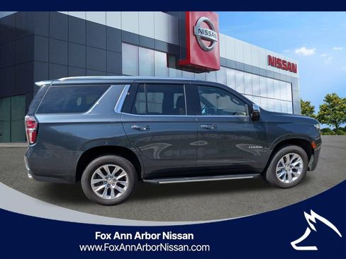 Used 2021 Chevrolet Tahoe Premier w/ Premium Package AWD/4WD image 6