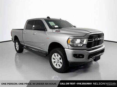 Used 2020 RAM 2500 Big Horn w/ Level 2 Equipment Group AWD/4WD image 3