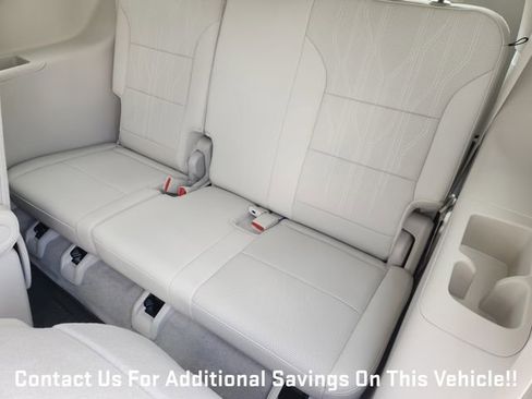 New 2026 Buick Enclave Avenir w/ Super Cruise Package FWD image 22