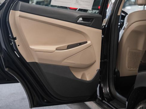 Used 2017 Hyundai Tucson SE Plus image 39