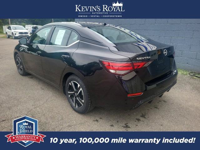 Used 2025 Nissan Sentra SV FWD image 8