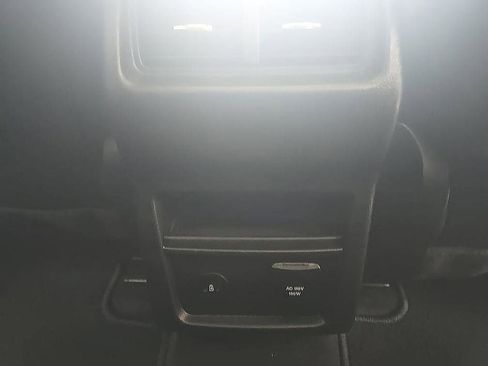 Used 2023 Ford Edge SEL w/ Convenience Package image 38