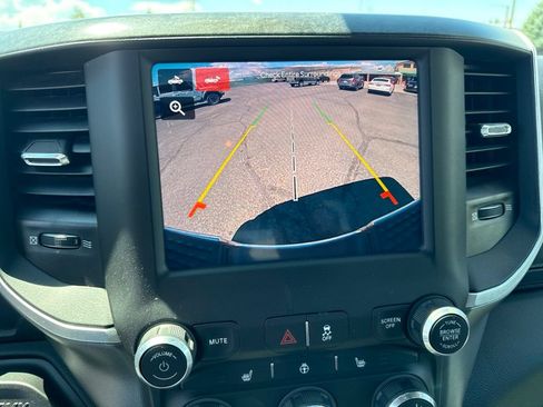 Used 2022 RAM 2500 Big Horn w/ Level A Equipment Group AWD/4WD image 16