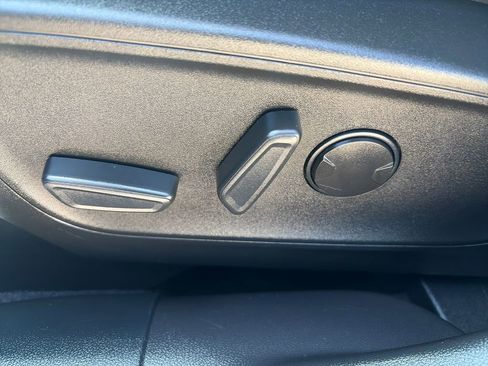 Used 2023 Ford Escape Active w/ Tech Pack #1 AWD/4WD image 17