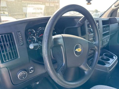 Used 2015 Chevrolet Express 2500 Van 3D w/ Cold Climate Package image 6