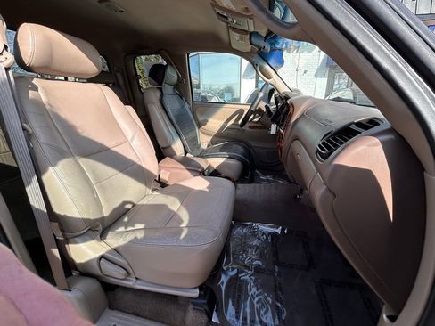 Used 2000 Toyota Tundra Limited image 13