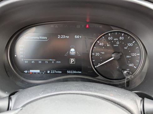 Used 2022 Nissan Kicks SV image 14