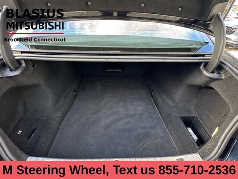 Used 2022 BMW 740i xDrive 740i xDrive w/ M Sport Package image 34