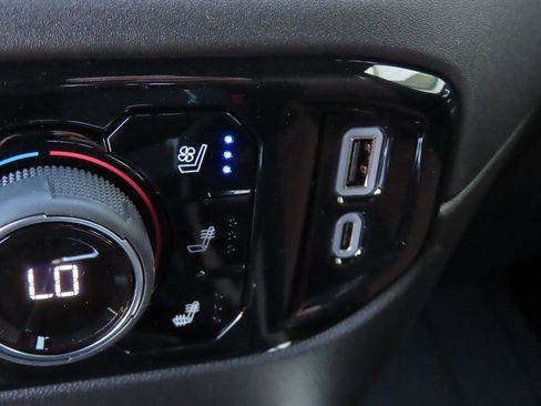 New 2026 Chevrolet Silverado 1500 High Country image 13