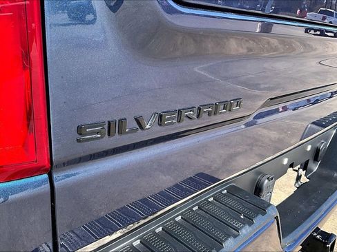 Used 2021 Chevrolet Silverado 1500 Custom w/ LPO, Dark Essentials Package image 8