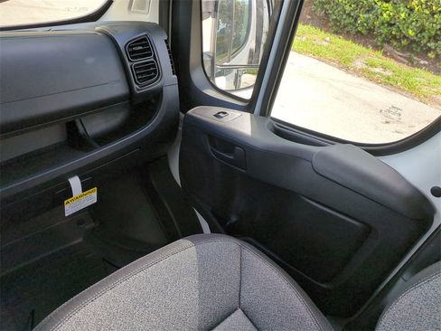 New 2025 RAM ProMaster 1500 w/ Convenience Group image 19