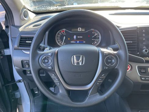 Used 2023 Honda Ridgeline Sport image 14