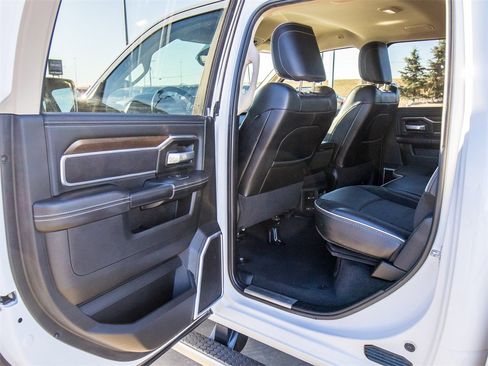 Used 2022 RAM 2500 Laramie image 26