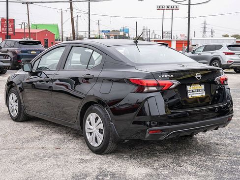 Used 2023 Nissan Versa S w/ Trunk Package image 7