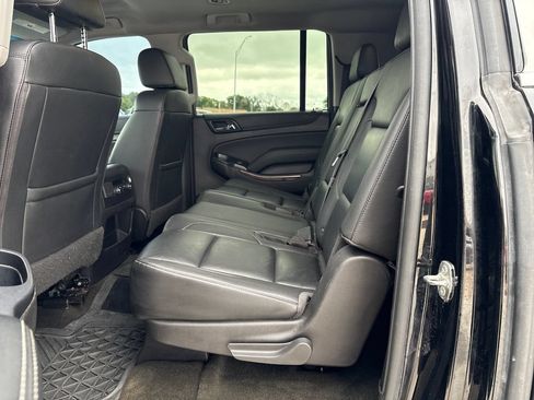 Used 2017 Chevrolet Suburban LT AWD/4WD image 29