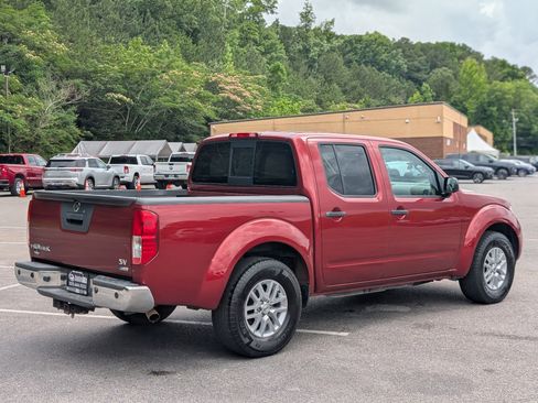 Used 2017 Nissan Frontier SV w/ SV Value Truck Package RWD image 9