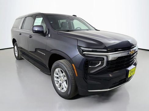 New 2026 Chevrolet Suburban LS w/ Max Trailering Package AWD/4WD image 3