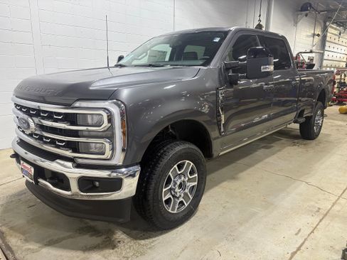 New 2026 Ford F350 Lariat image 1