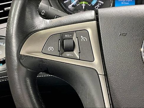 Used 2012 Buick LaCrosse Premium FWD image 8