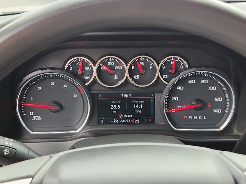 Used 2023 Chevrolet Silverado 2500 Custom w/ Custom Value Package image 15