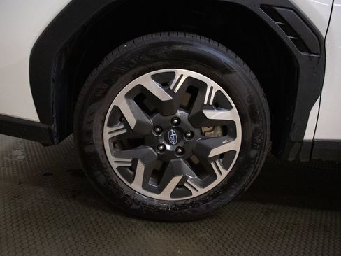 Used 2026 Subaru Forester Premium AWD/4WD image 9