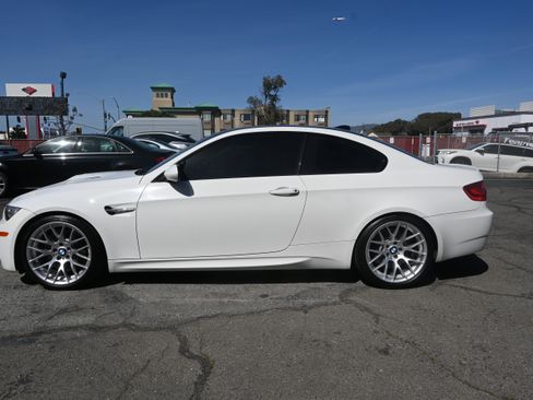 Used 2013 BMW M3 Coupe image 6