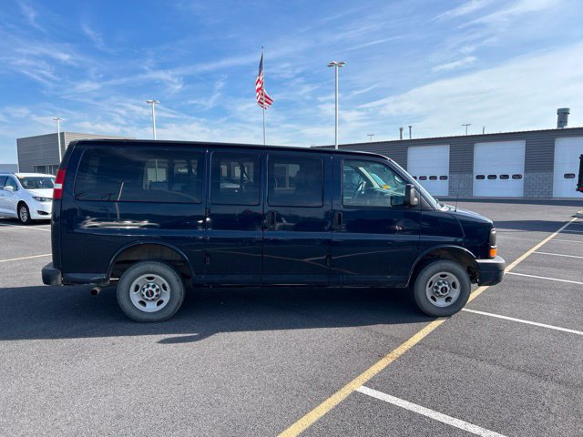 Used 2007 GMC Savana 2500 Passenger RWD image 6