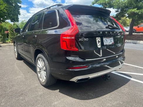 Used 2016 Volvo XC90 T6 Momentum w/ Momentum Plus Package AWD/4WD image 8