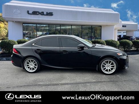 Used 2016 Lexus IS 200t w/ Navigation System Package image 6
