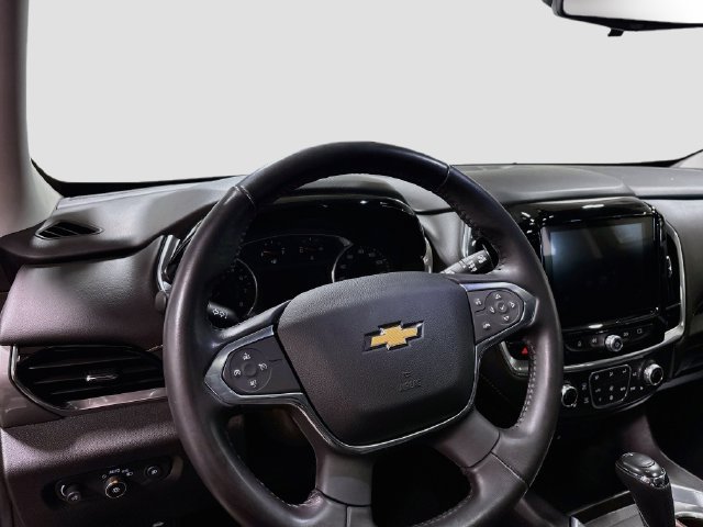 Used 2019 Chevrolet Traverse LT w/ LT Premium Package AWD/4WD image 11