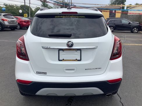 Used 2022 Buick Encore Preferred FWD image 6