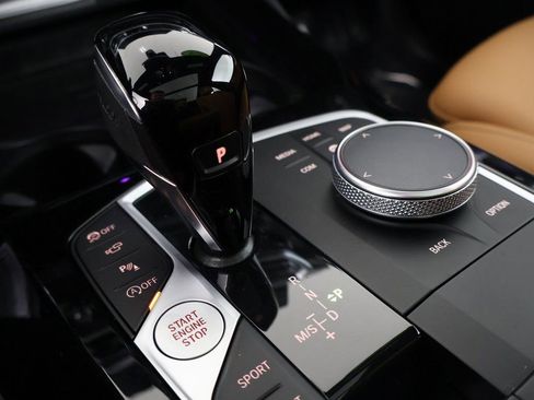 Used 2024 BMW X3 xDrive30i w/ Convenience Package image 3