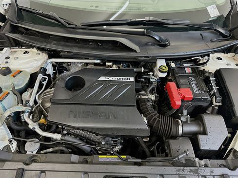 Used 2023 Nissan Rogue SL w/ SL Premium Package image 34