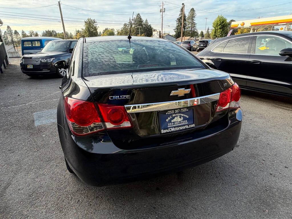 Used 2012 Chevrolet Cruze LT FWD image 25