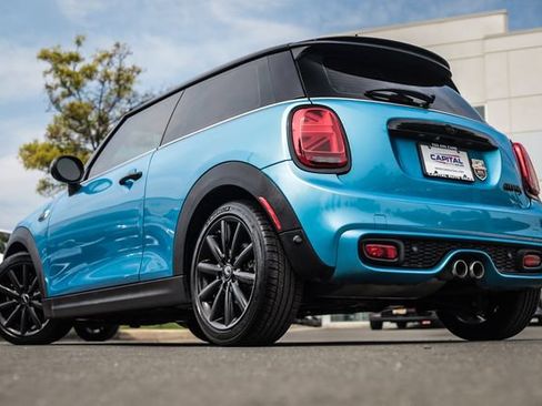 Used 2019 MINI Cooper S FWD image 2