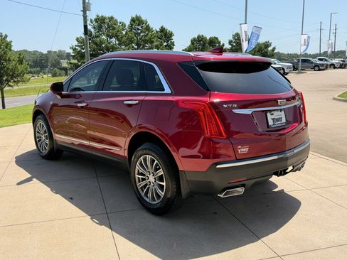 Used 2019 Cadillac XT5 Luxury FWD image 4