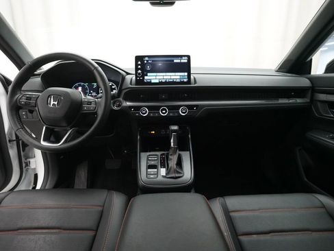 Certified 2025 Honda CR-V Sport-L image 5