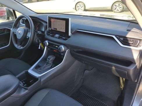 Used 2023 Toyota RAV4 LE image 33