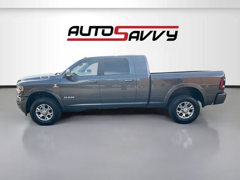 Used 2021 RAM 3500 Laramie w/ Cold Weather Group AWD/4WD image 4
