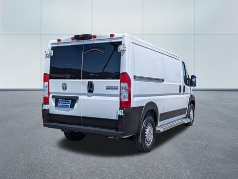 Used 2025 RAM ProMaster 2500 w/ U-Haul Equipment Group FWD image 6
