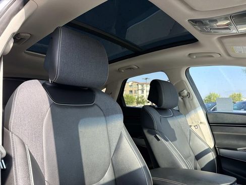 Certified 2023 Genesis Electrified GV70 AWD/4WD image 22