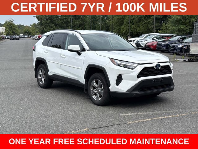 Used 2024 Toyota RAV4 XLE AWD/4WD image 1