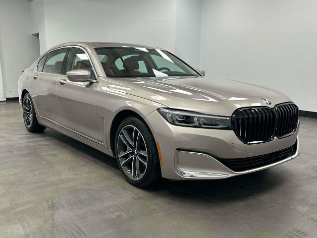 Used 2021 BMW 750i xDrive AWD/4WD image 6