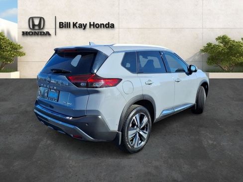 Used 2023 Nissan Rogue SL w/ SL Premium Package AWD/4WD image 3