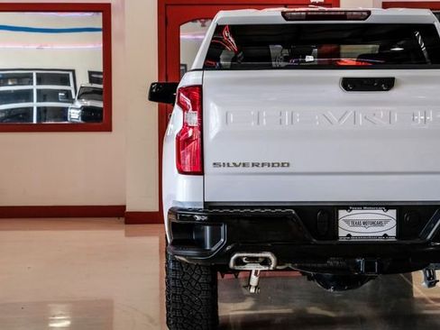 Used 2024 Chevrolet Silverado 1500 LT Trail Boss w/ Protection Package image 41