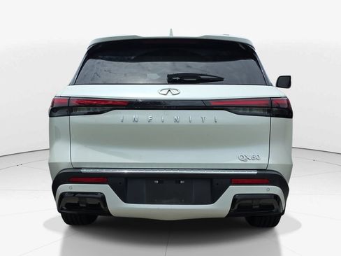 Used 2023 INFINITI QX60 Luxe w/ Performance Audio Package FWD image 5