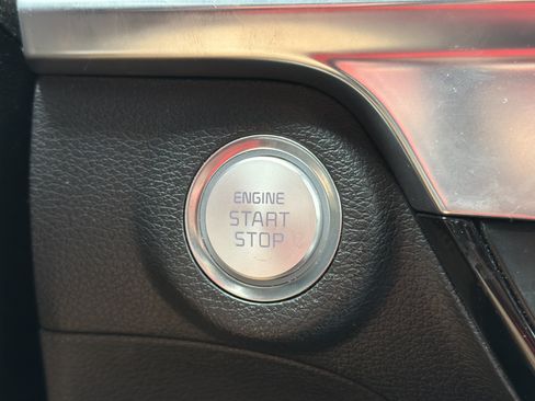 Used 2024 Kia Telluride SX Prestige X-Line AWD/4WD image 9