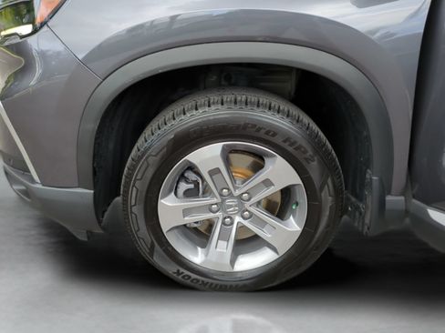 Certified 2025 Honda Pilot EX-L image 32